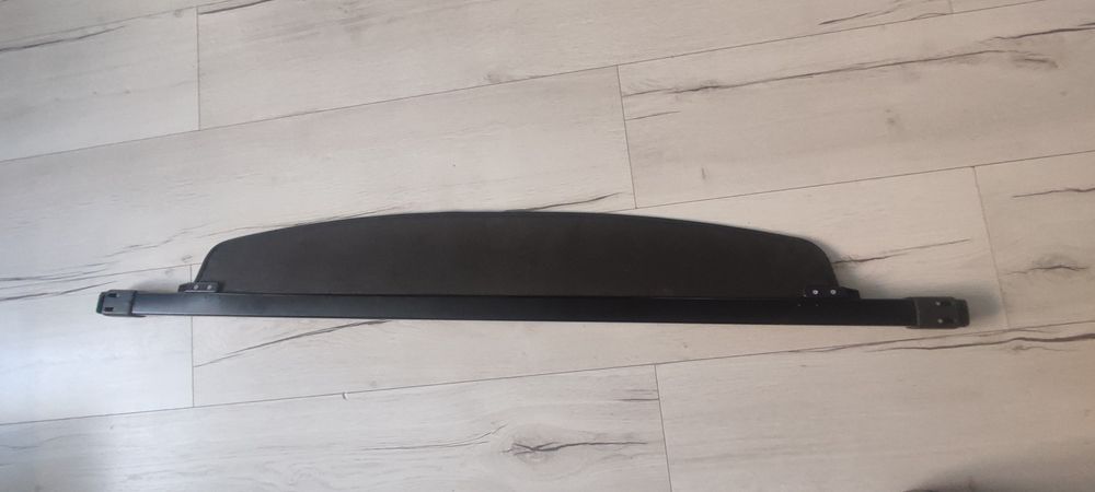 Sprzedam roletę samochodową do bagażnika Peugeot 307sw rok 2008