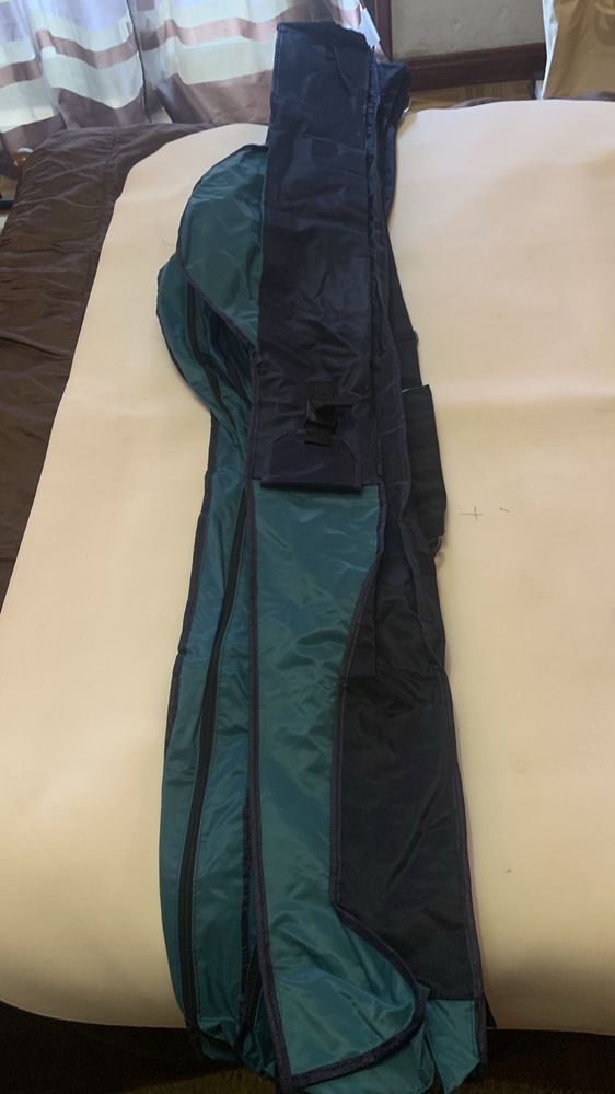 Saco de pesca novo vermelho / azul usado mas bom eatado