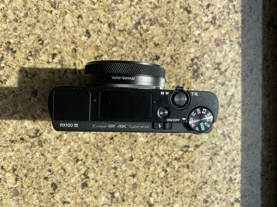 Sony RX100 VII (MK7)