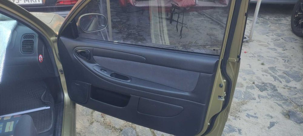 Daewoo Lanos Sport 1.6 AT