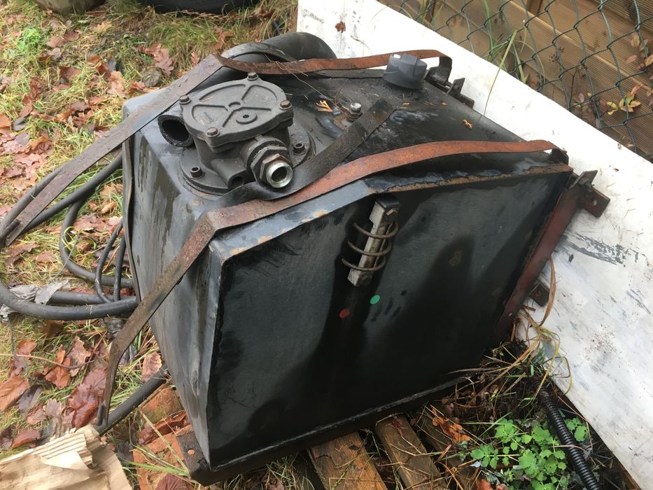 Hydraulika siłowa hyva do hds pompa zbiornik przystawka Volvo manual