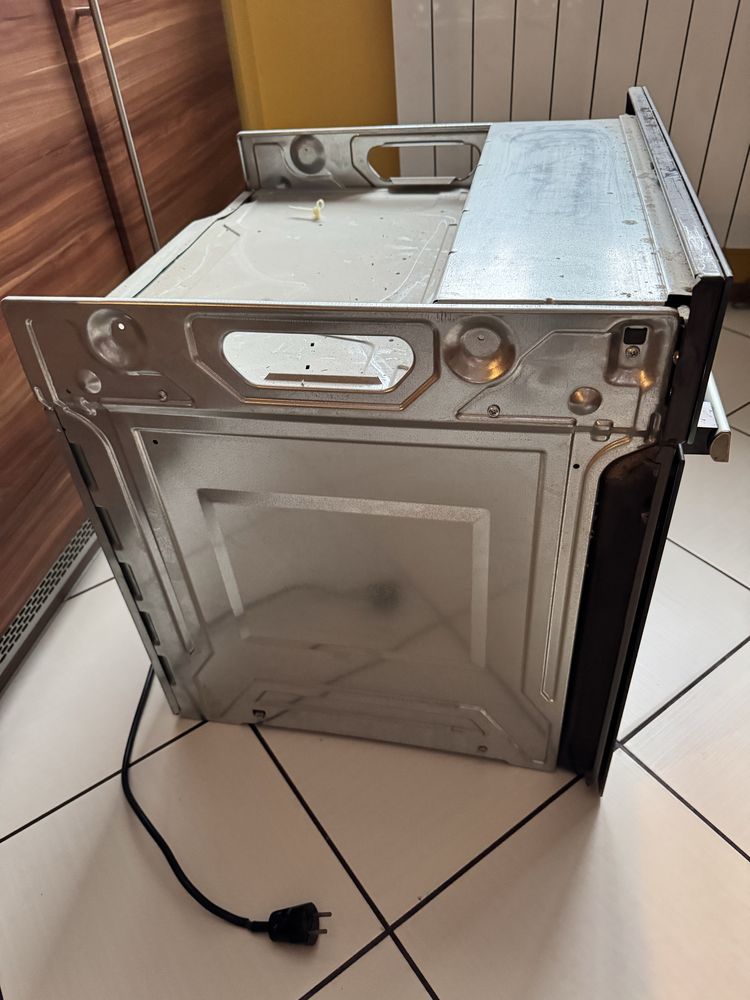 Piekarnik do zabudowy Mastercook