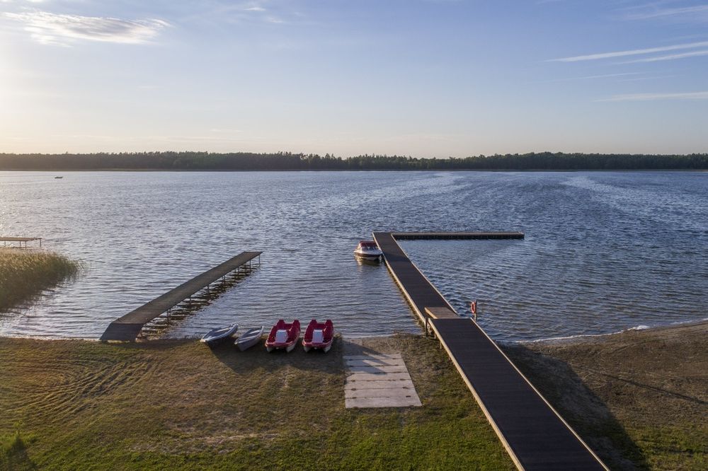 Domek do wynajęcia, bezpośrednio nad jeziorem, prywatna plaża, mazury