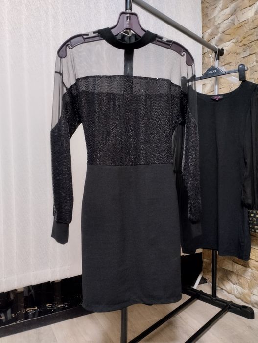 Нарядное платье , коктельное