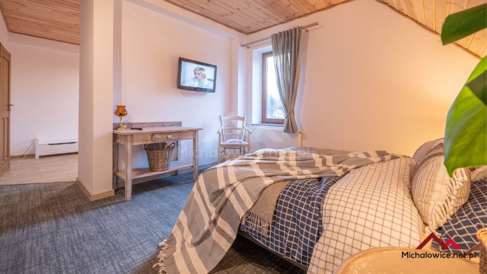 Karkonosze Śnieżne Kotły Michałowice 
 Widok na Góry Las 70 zł osoba