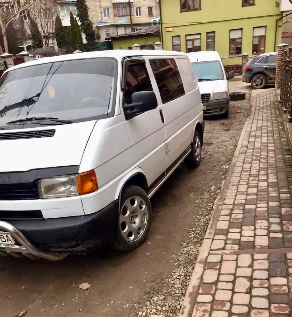 Авто Volkswagen T4