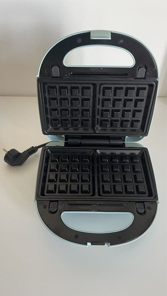 Máquina de Waffels e Argolinhas
