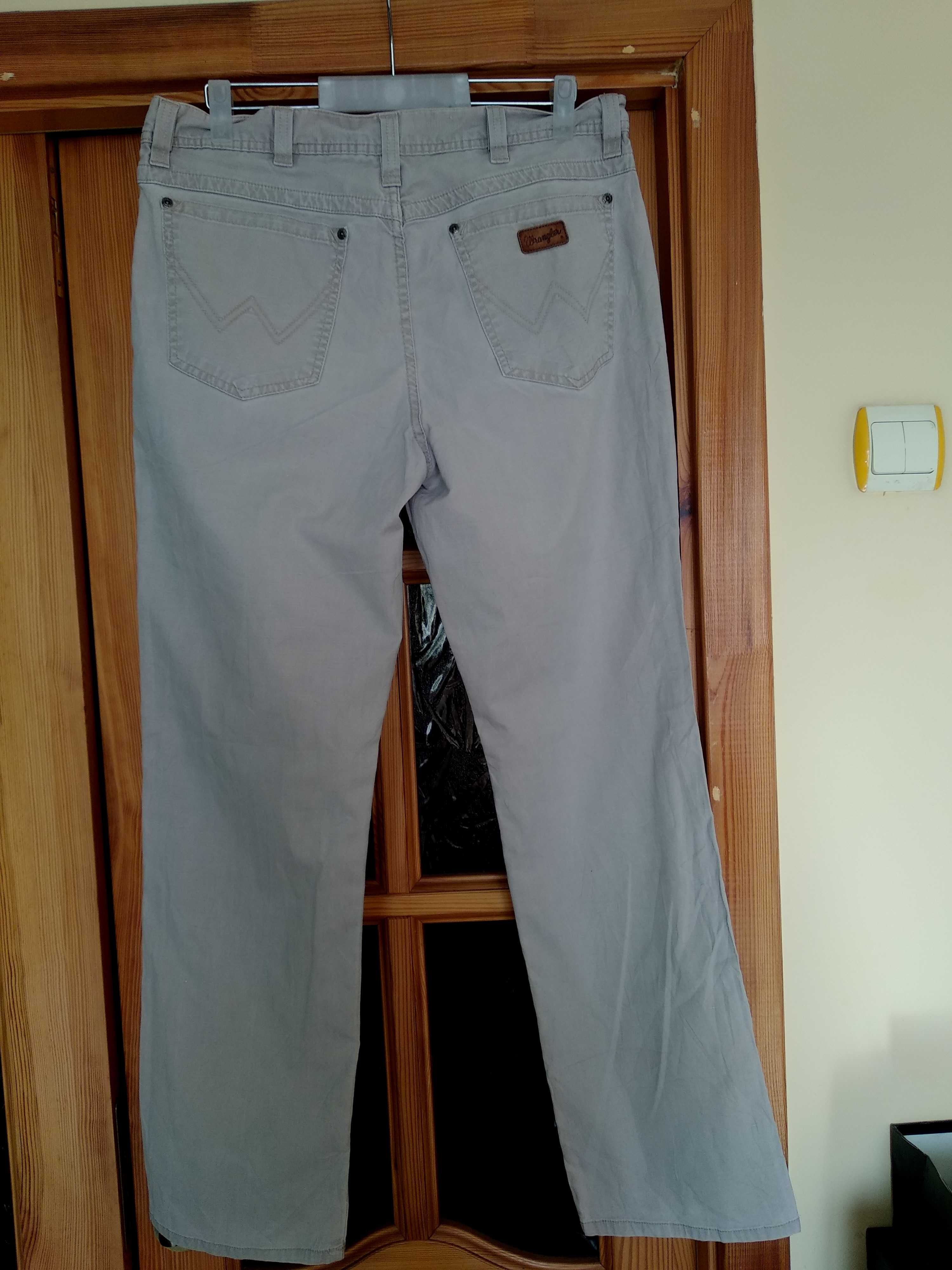 Джинси WRANGLER texas stretch   made in Morocco    W36 L32