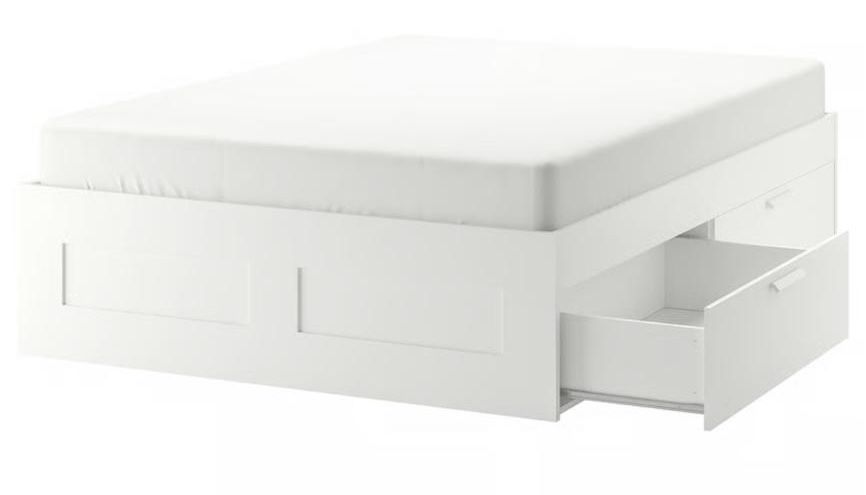 Cama de casal IKEA branca com 4 gavetões para arrumação