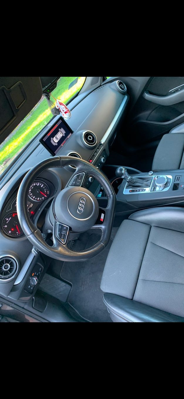 Audi A3 Audi A3 2.0 TDI S-line •Super wyposażenie •Xenon Led • Radar…