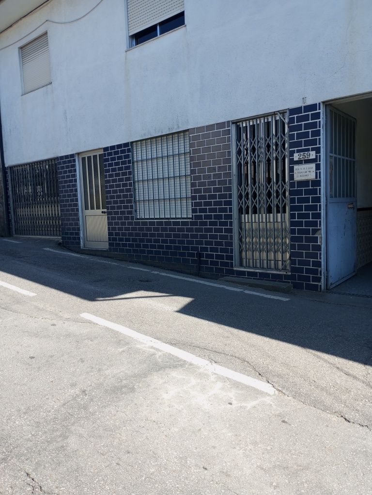 Aluguer de espaço para comércio