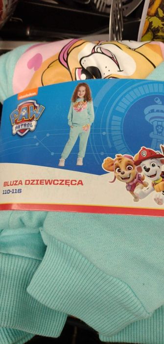 Dres dziewczęcy Psi Patrol rozmiar 122/128 + gratis słuchawki