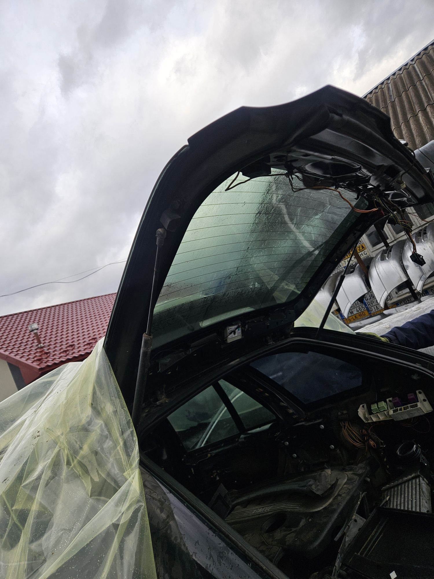 Кришка багажника Скло БМВ Х5 Е53 BMW X5 E53 Ляда Кляпа Дверка Дверь