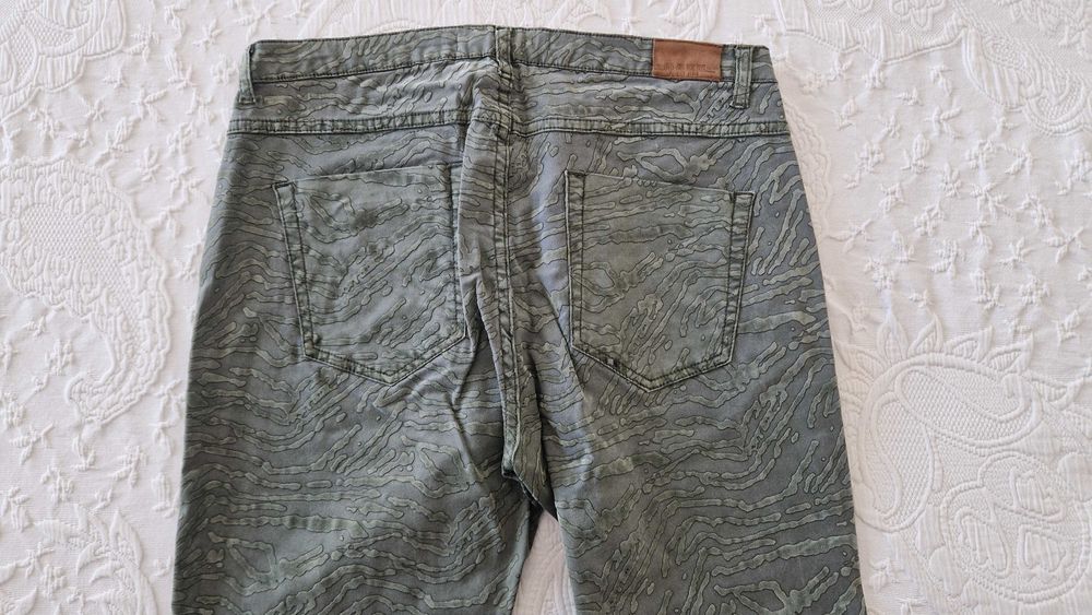 Calças verdes Zara, tamanho 36