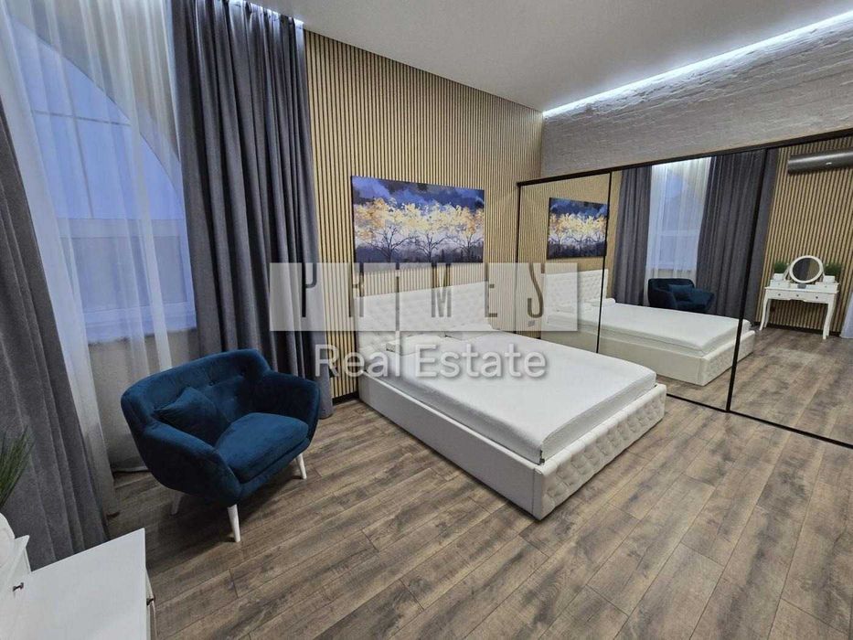 Продаж / Будинок / 400 м2 / Обухівський  район / Лісники