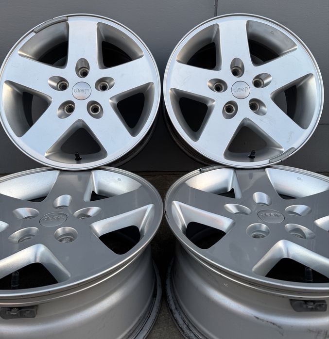 Диски 5 127 R17 оригінал Jeep Wrangler, Dodge Jorney, Fiat Freemont