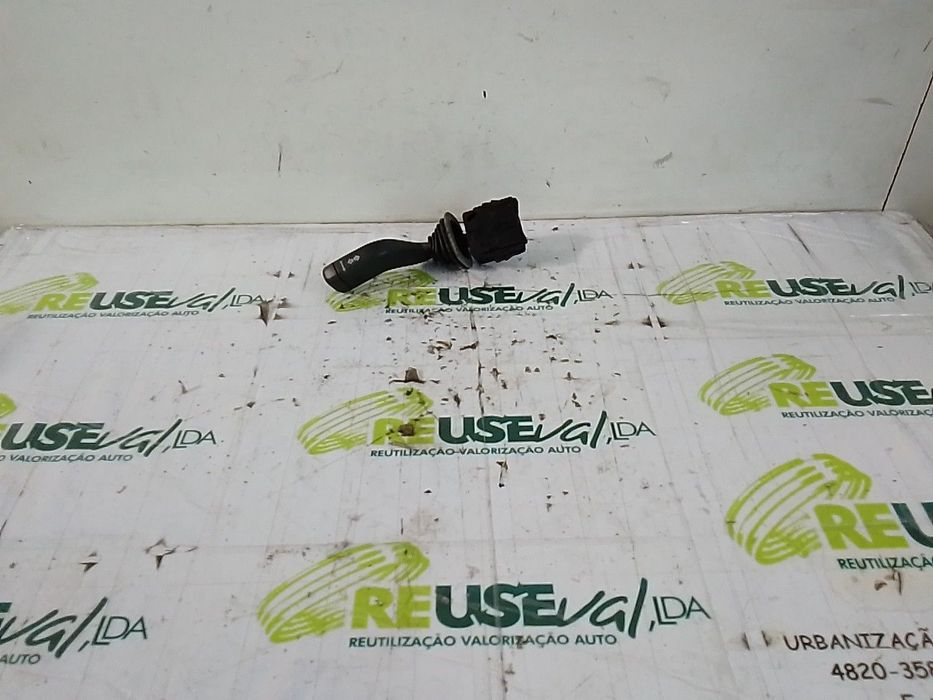 Comando De Piscas/Luzes Opel Corsa C Caixa (X01)