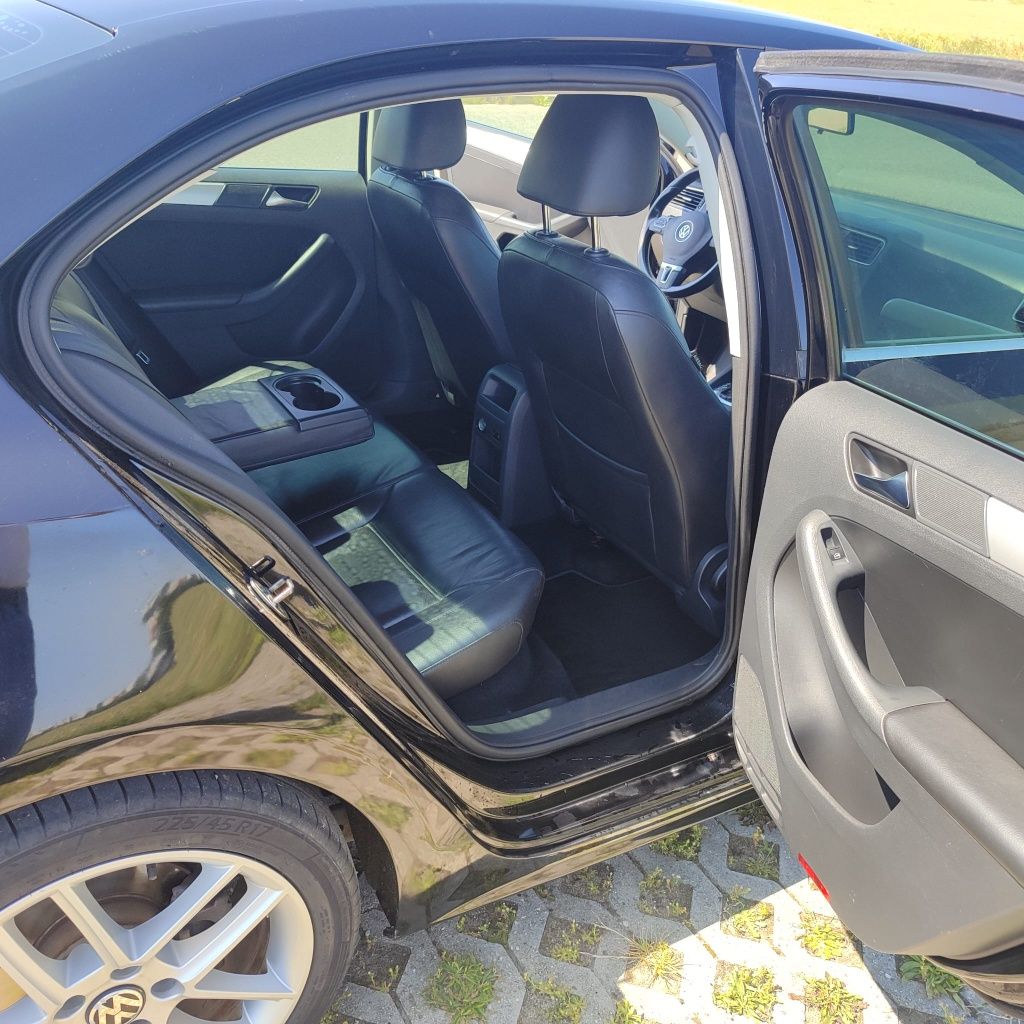 Volkswagen Jetta 2.0 TDI automat DSG