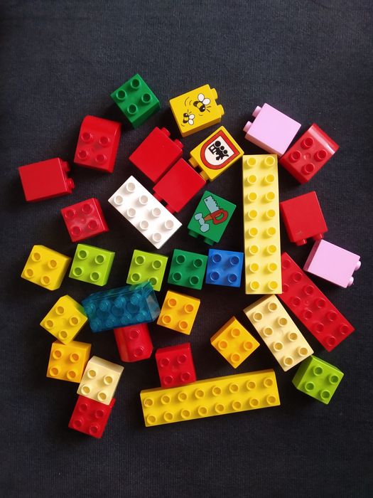 LEGO Duplo kreatywne klocki w wiaderku z pokrywką, aż 83szt.