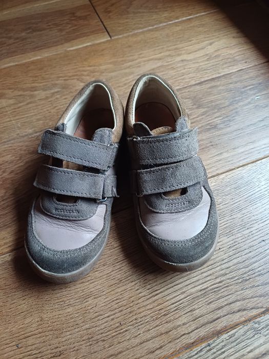 Sprzedam buty dziecięce Mrugała rozmiar 28