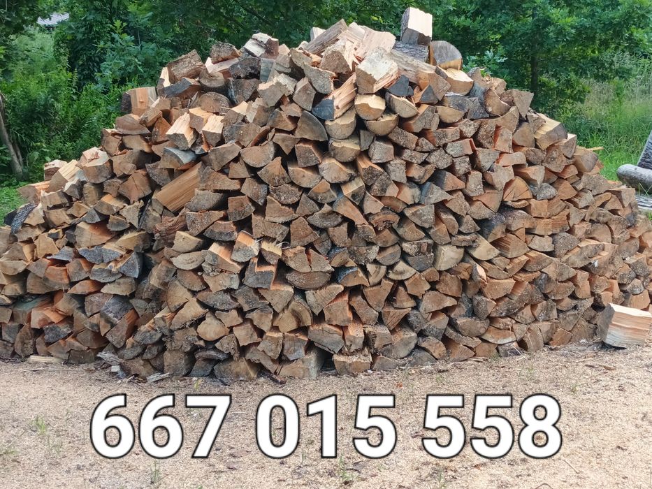 Drewno kominkowe i połupane