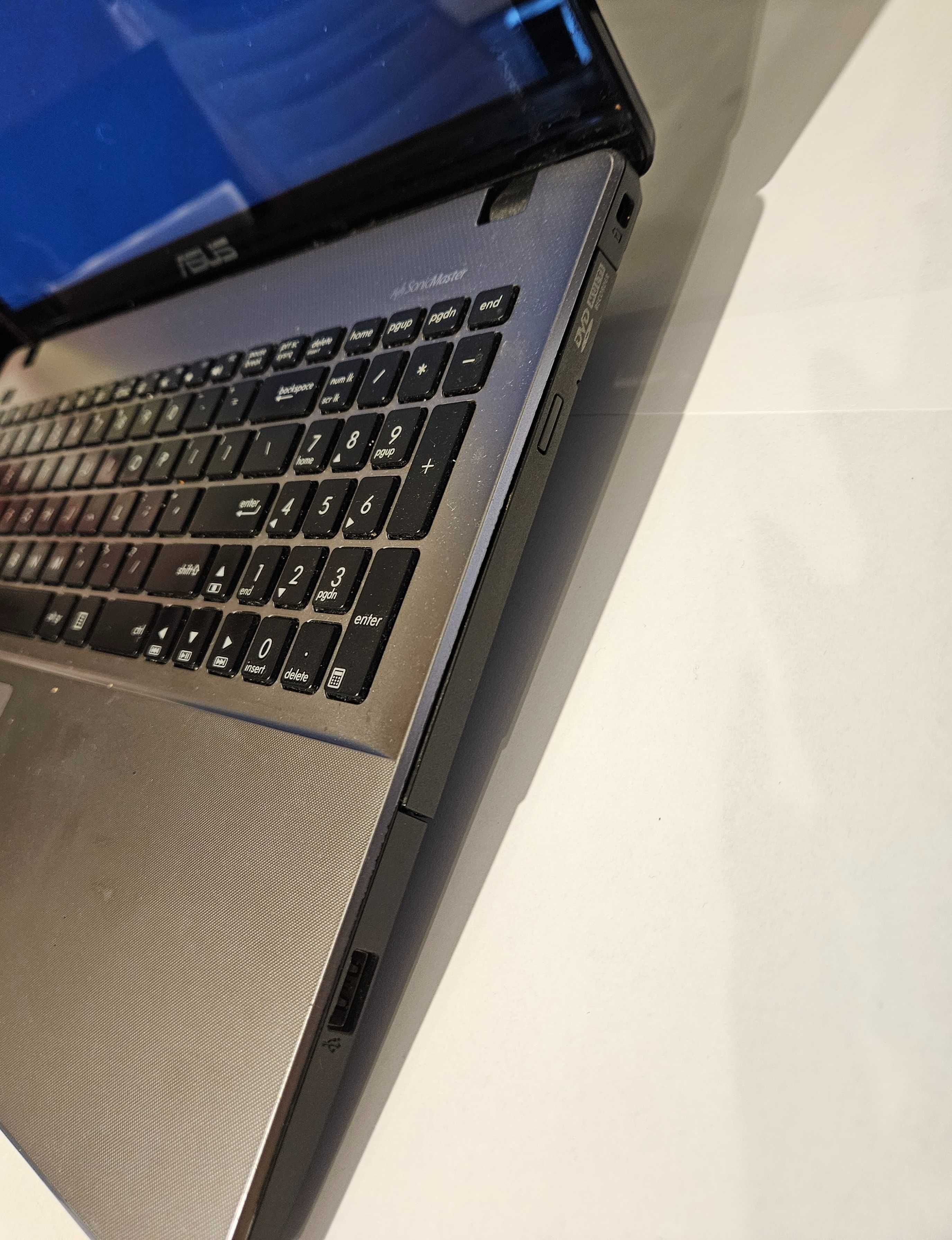 510|N|24 Laptop ASUS R510C