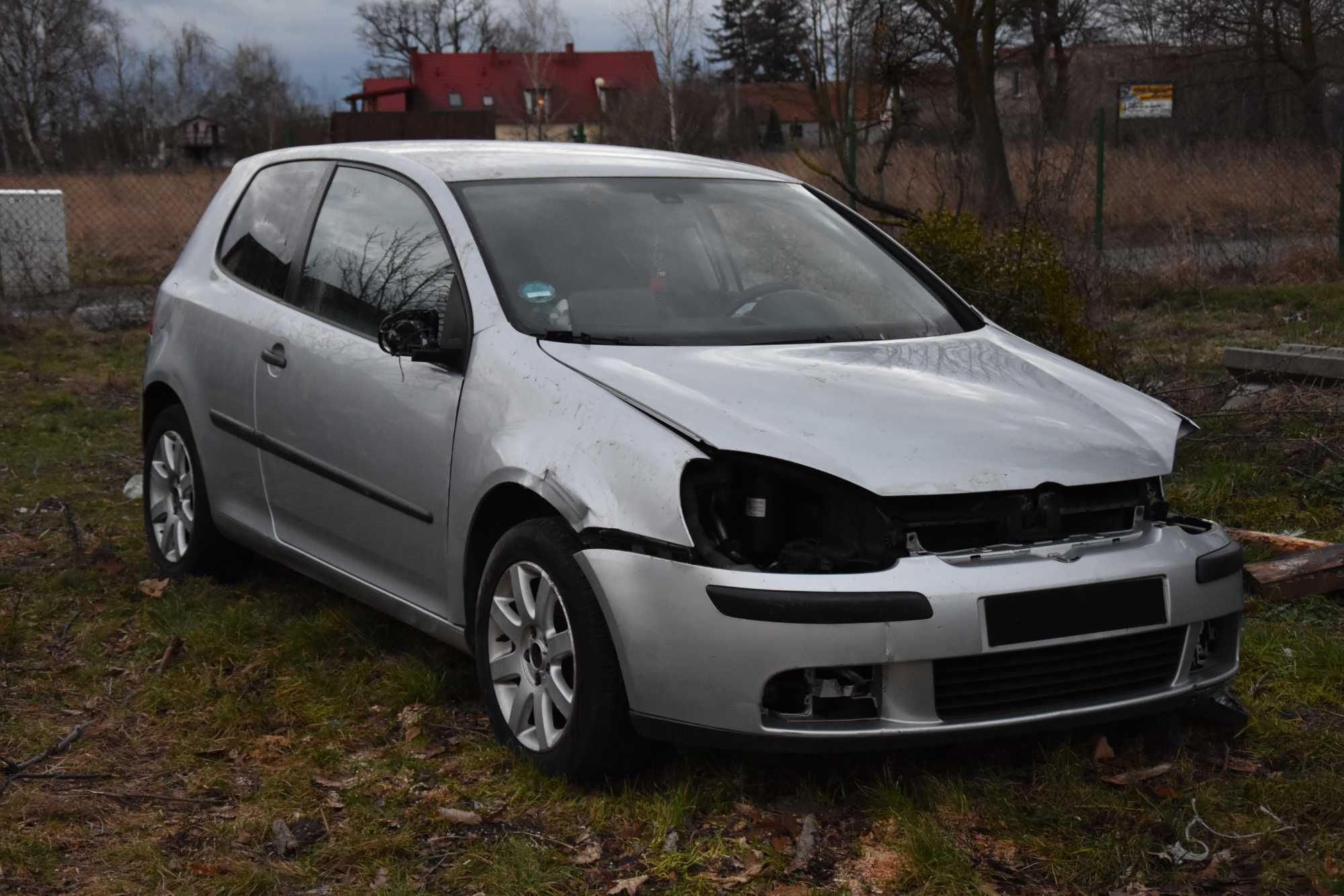 Vw golf 5 2.0 SDI części, wnętrze pas przedni, drzwi, maska, alufelgi