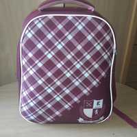 Продам каркасный рюкзак для начальной школы  фирмы KITE