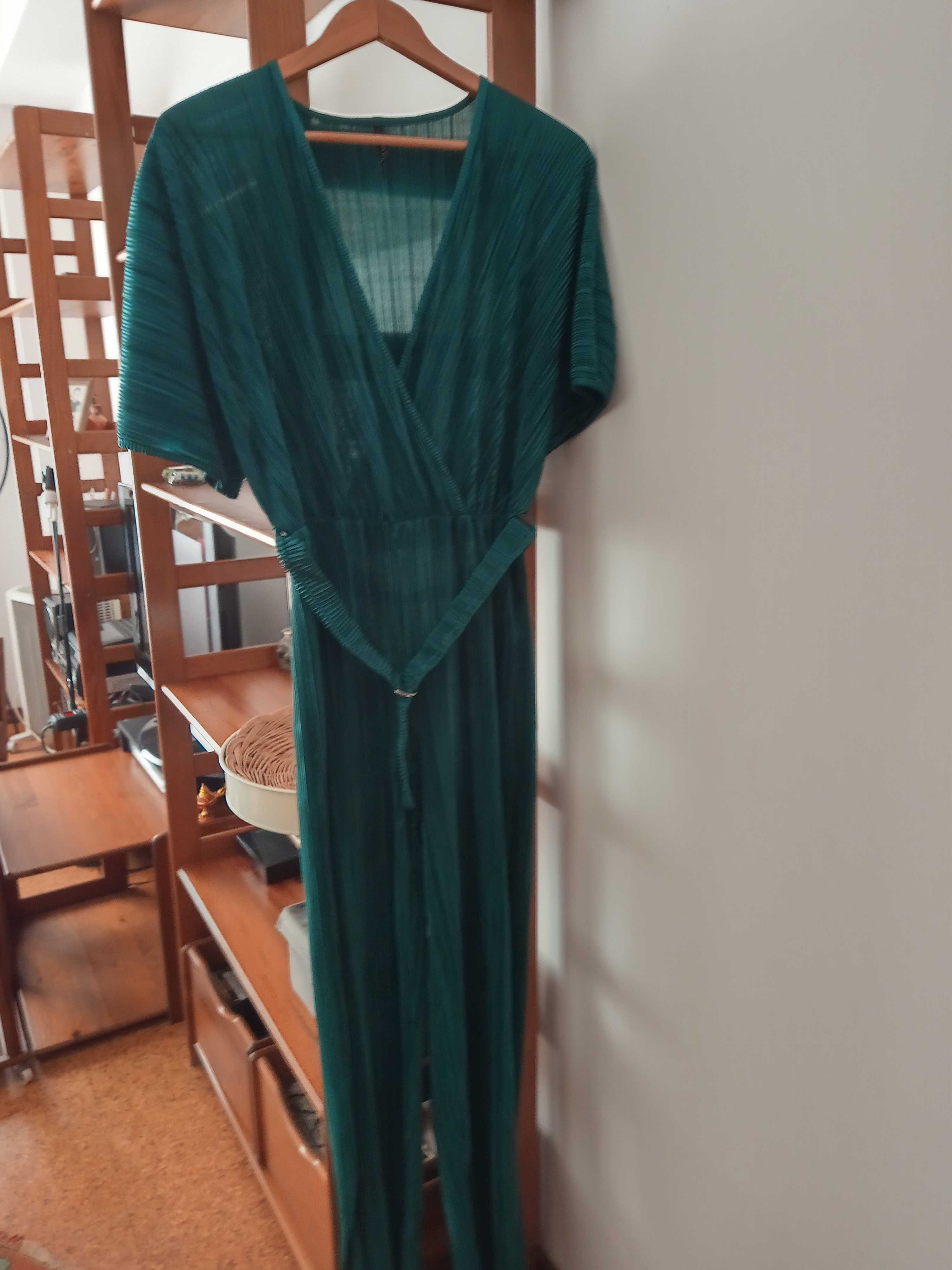 Vendo 3 Macacões senhora