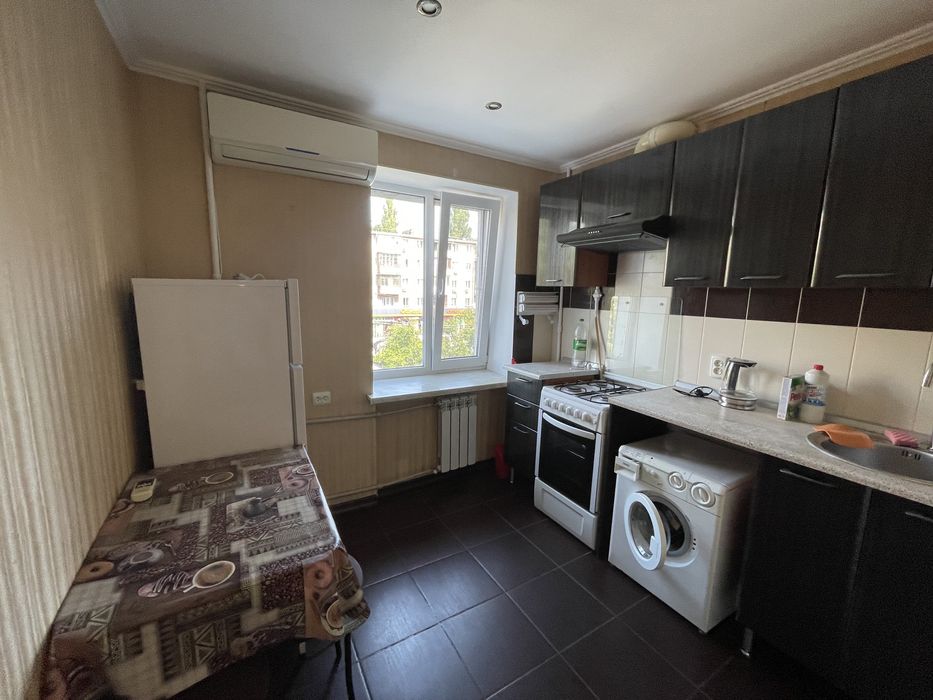 Сдам квартиру Космонавтов 1ст