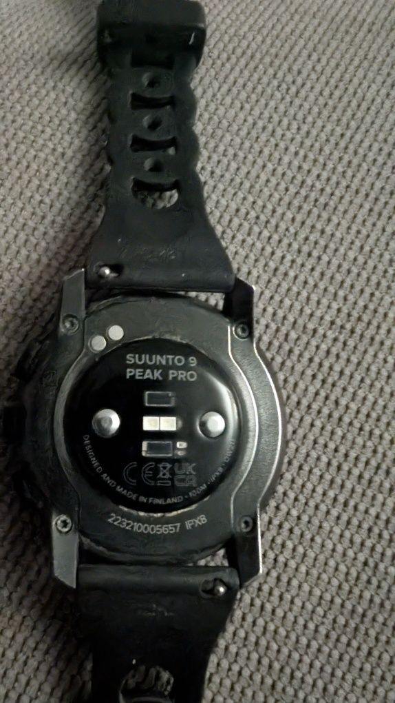 Suunto 9 peak pro + paski