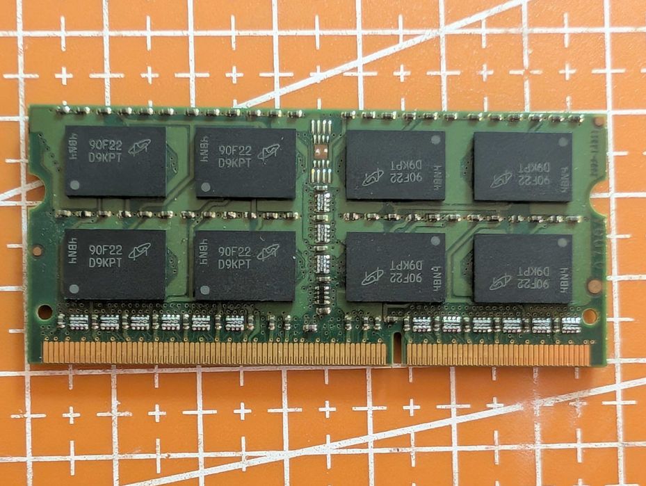 Pamięć Ram Micron 2GB SoDimm PC3-8500S-7-10-F1 DDR3 1066MHz do Laptopa