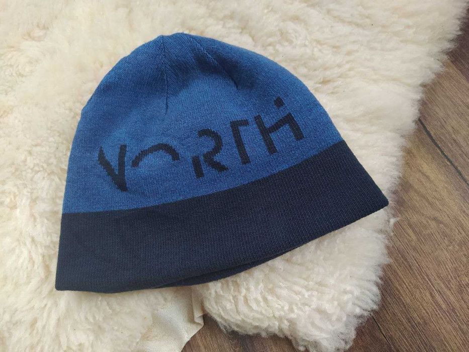 Двостороння шапка з написом TNF THE NORTH FACE, спорт