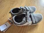 Nowe trampki Sinsay 34