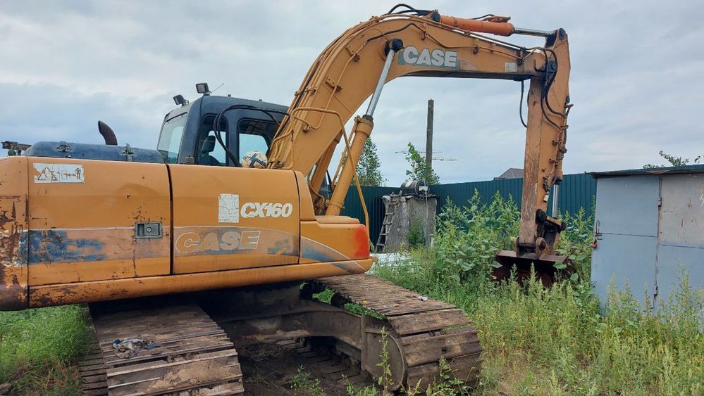 Екскаватор гусеничний CASE CX160