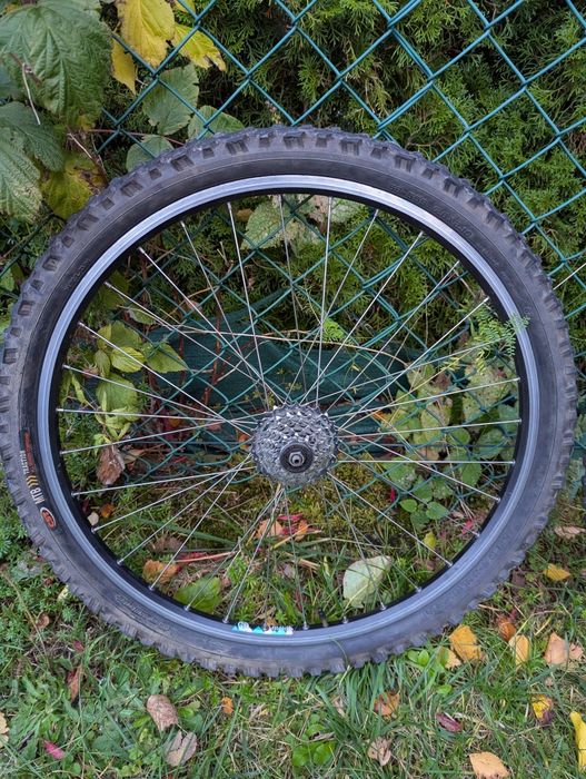 Koła rowerowe 26 cali piasty Shimano STX obręcze Rigida