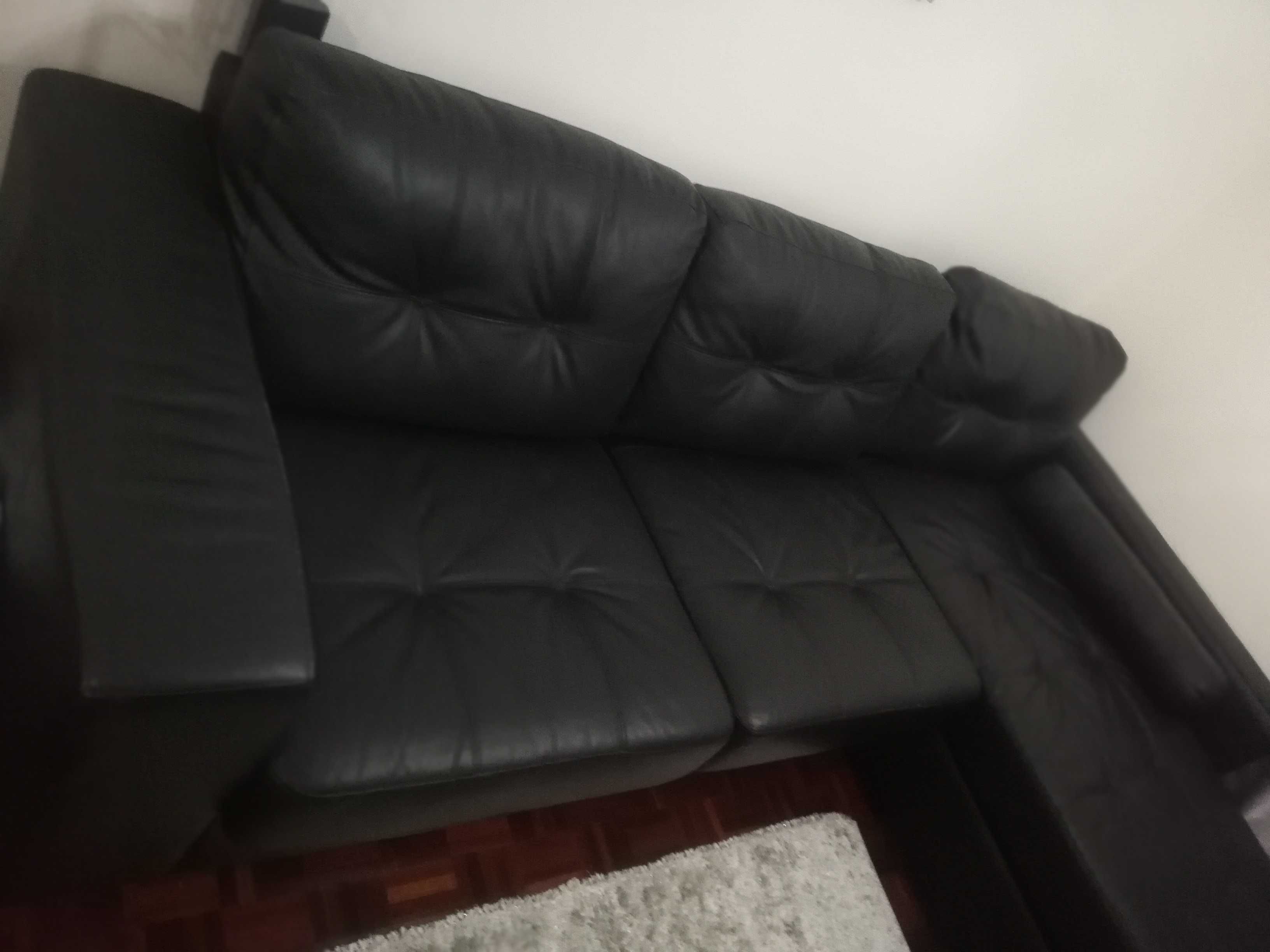 Sofa usado como novo