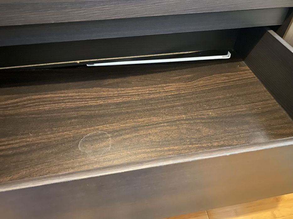 Komoda Black Red White drewniana