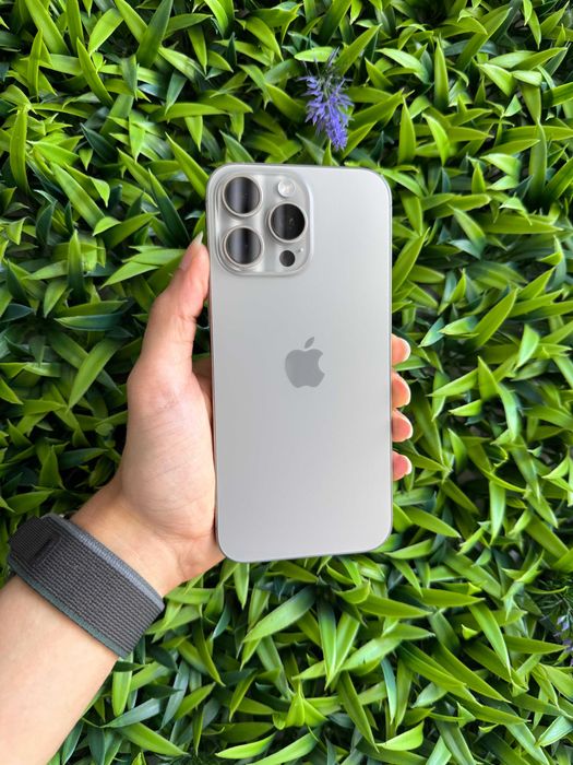 Apple iPhone 16 Pro Max 512GB Natural Titânio - Loja Ovar