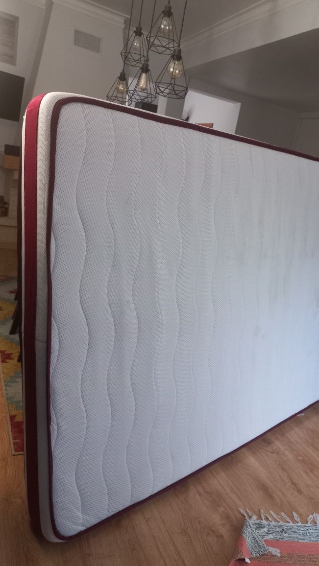 Colchão  de espuma copiadora, varias camadas