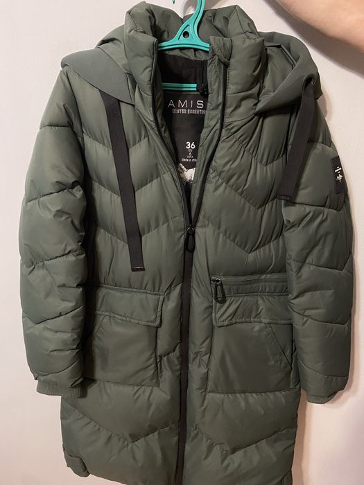 Зимові пуховики жіночі