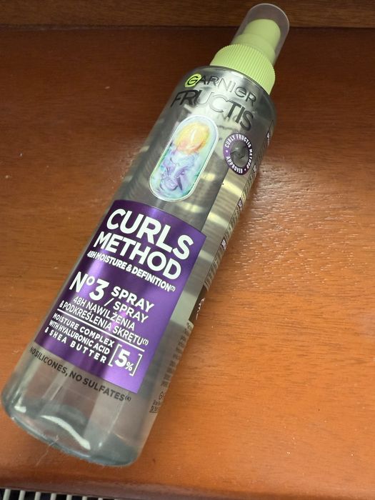 Garnier curl method spray do loków i fal