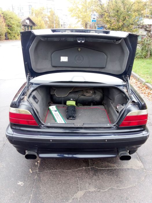 BMW E38 740і 4.4Г/Б