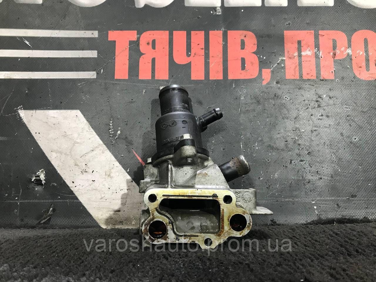 Корпус термостата 1.4/ 8V Renault/Dacia Logan/Kangoo 7700103300 5856