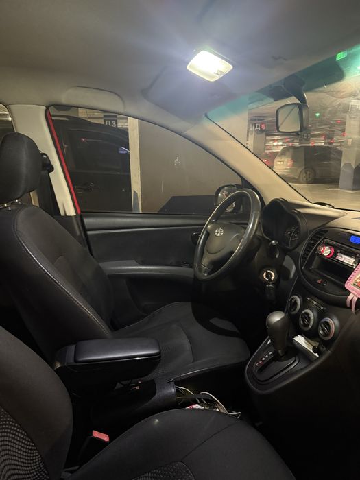 Hyundai i10 2012 автомат