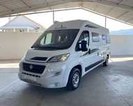 Font Vendôme Leader Camp Autocaravana