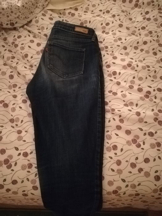 Calaças Levi's número 26