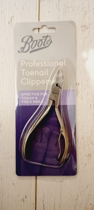 Nowe obcinaczki do paznokci, cążki