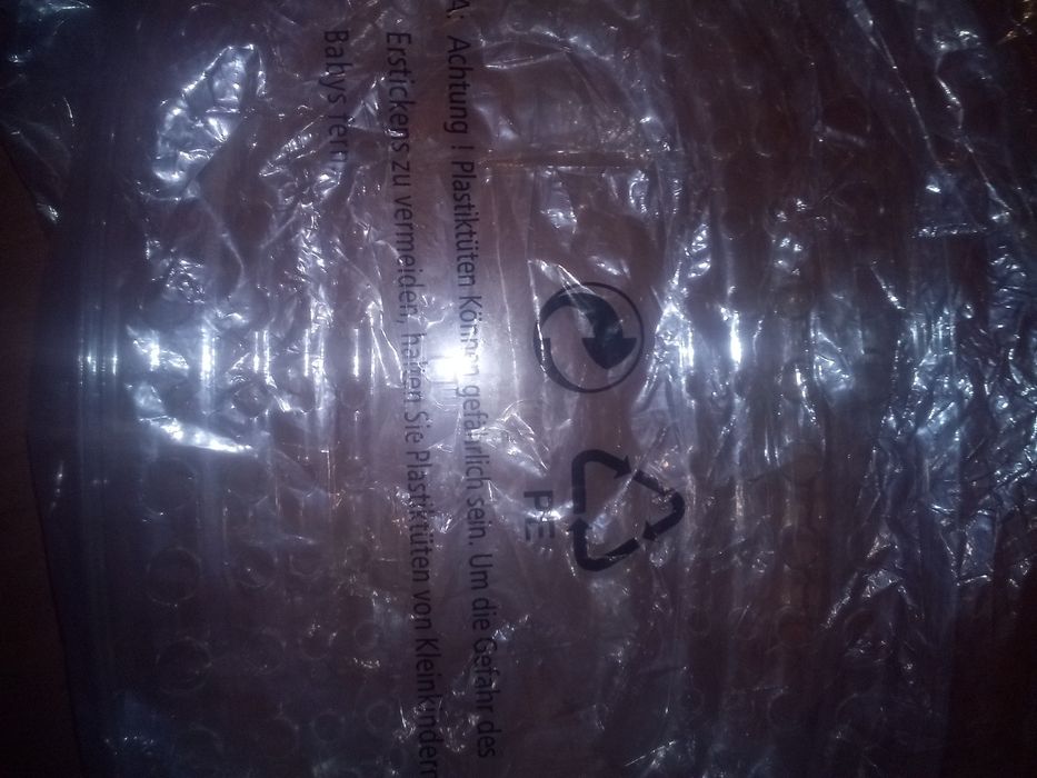 Для пароварки контейнер и накладки.