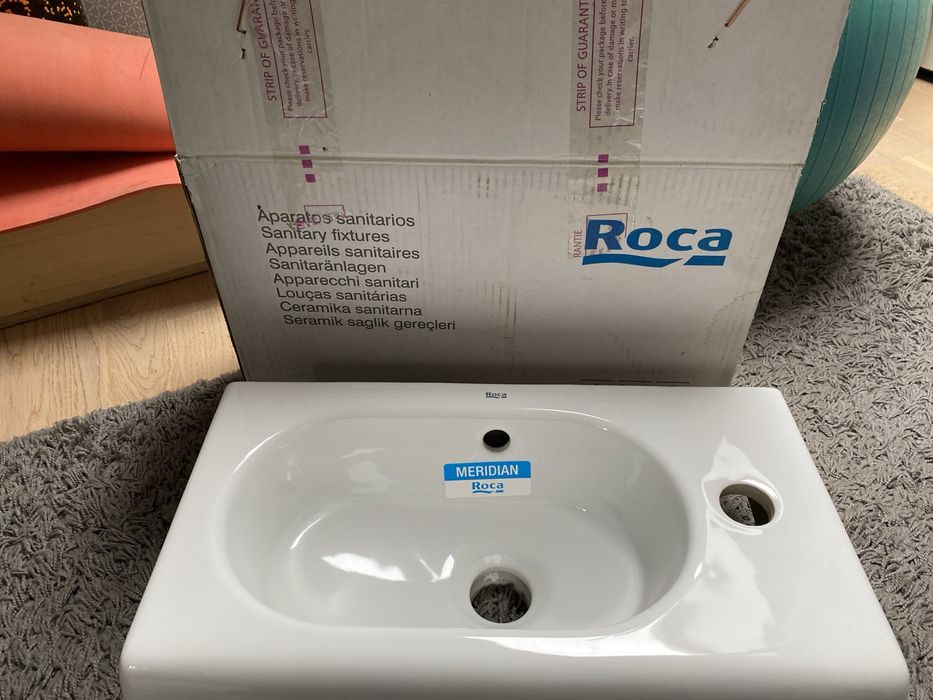 Umywalka ROCA nowa